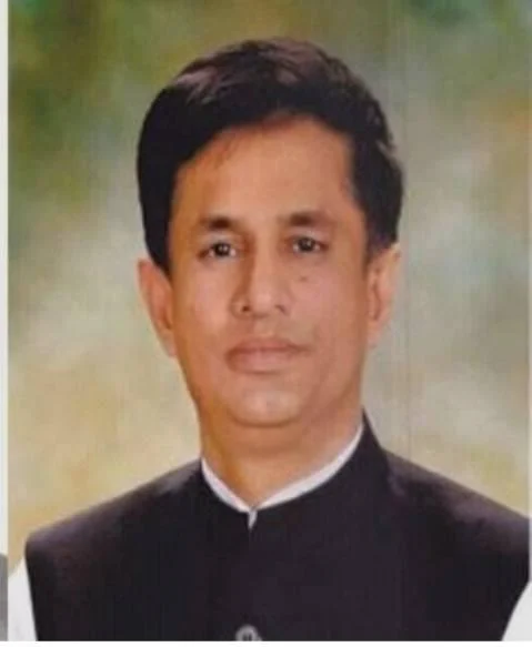 মহেশপুরে সাবেক সংসদ শফিকুল আজম খান চঞ্চল সহ ১৯ জনের নামে ৩৬ লক্ষ টাকার চাঁদা বাজীর মামলা ।
