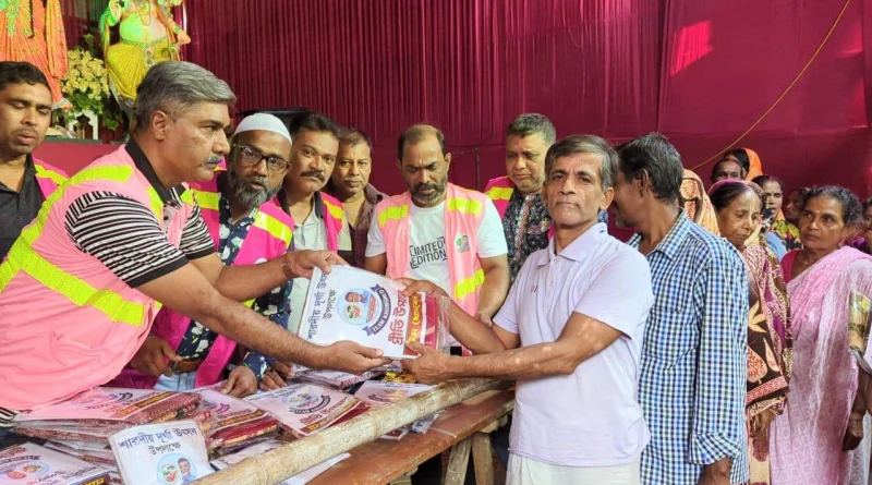 না’গঞ্জে সহস্রাধিক দুস্থ সনতান ধর্মাবলাম্বী পরিবারে মাঝে প্রীতি উপহার নিয়ে টিম খোরশেদ