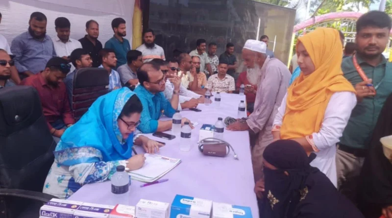 যুবদলের প্রতিষ্ঠাবার্ষিকী উপলক্ষে ভোলার চরফ্যাশন ও মনপুরায় ফ্রি মেডিকেল ক্যাম্প