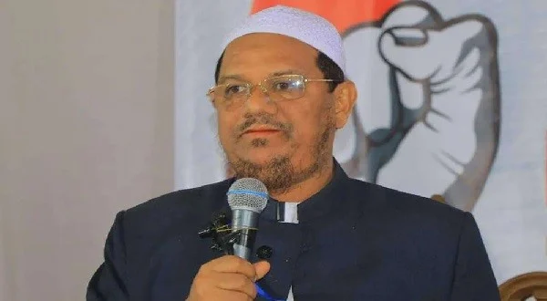 অন্তর্বর্তী সরকরে বিতর্কিত উপদেষ্টা নিয়োগে চরমোনাই পীরের ক্ষোভ প্রকাশ
