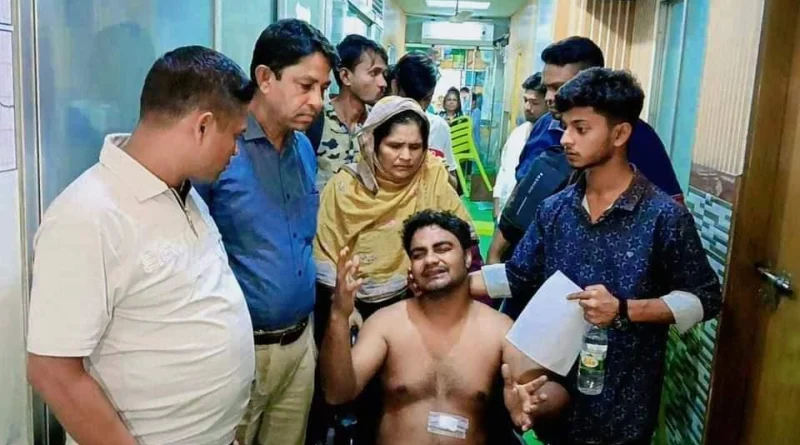 সংবাদ প্রকাশের জেরে সাংবাদিককে মারধর