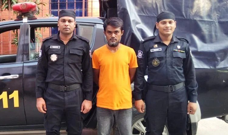 ফতুল্লায় দীর্ঘ ১৩ বছর হত্যা মামলার পলাতক আসামি গ্রেপ্তার