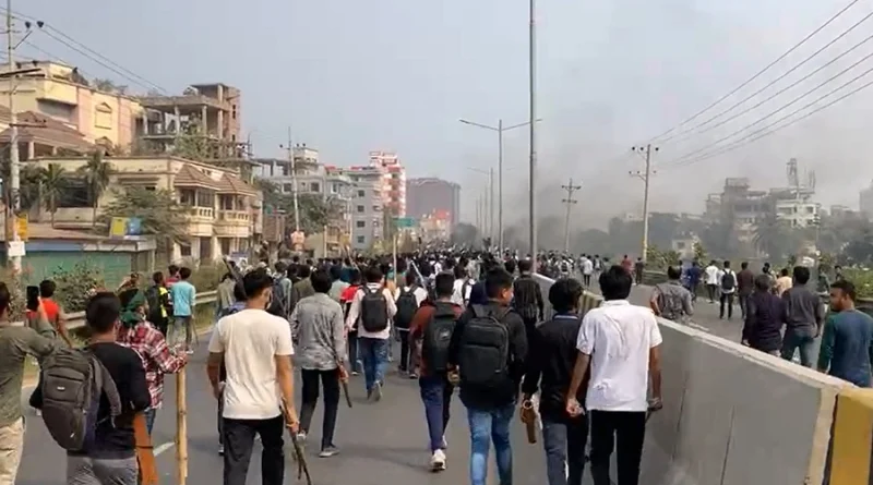 আন্দোলন-সহিংসতার নগরী কোন ভাবেই লাগাম টেনে ধরা যাচ্ছে না