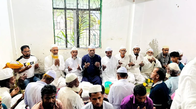 মতলব উত্তরে টরকী মাইজভান্ডারী খানকায় ইফতার মাহফিল
