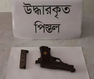 মতলব উত্তরে যৌথ বাহিনীর অভিযানে ৯ এমএম পিস্তল উদ্ধার