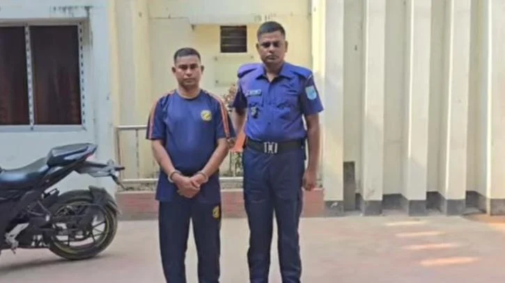 রূপগঞ্জে চনপাড়ার অলিখিত ডন শমসের গ্রেপ্তার