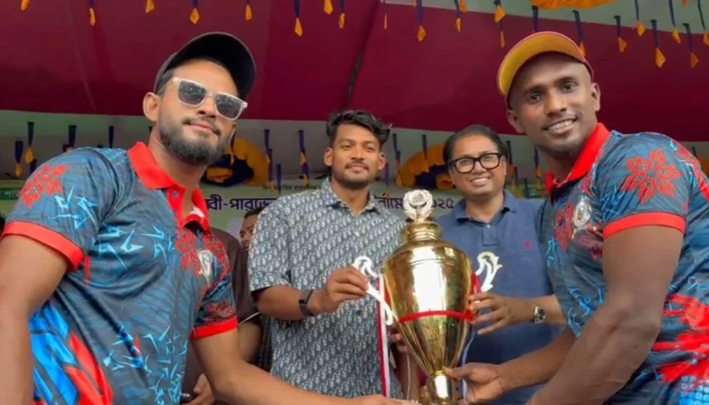 মতলব উত্তরে শহীদ রাব্বী-পারভেজ স্মৃতি ক্রিকেট টুর্নামেন্টের ফাইনাল অনুষ্ঠিত