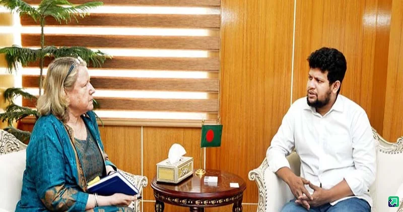 তথ্য উপদেষ্টার সঙ্গে ইউনেস্কোর বাংলাদেশের প্রতিনিধির বৈঠক