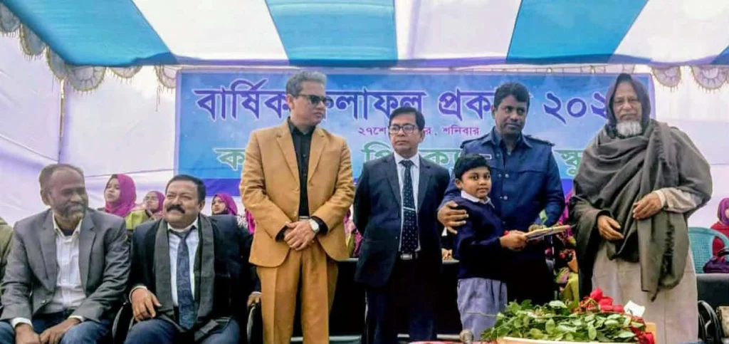 ফতুল্লার ক্যালিক্স প্রি-ক্যাডেট স্কুলের বার্ষিক ফলাফল ও পুরস্কার বিবতণ