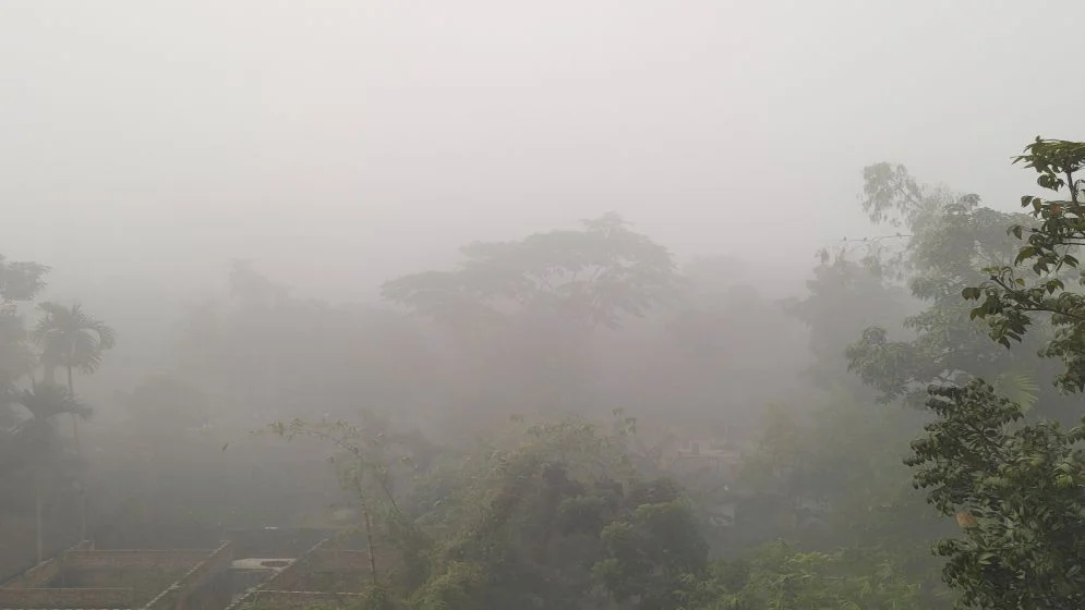 কুড়িগ্রামে ঠান্ডায় স্থবির জনজীবন, তাপমাত্রা নামল ১০ ডিগ্রিতে
