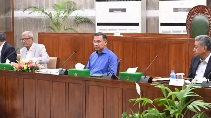 অফিসের সময় কমিয়ে, সন্ধ্যায় শপিংমল বন্ধ করে সাশ্রয় হবে কতটা ?