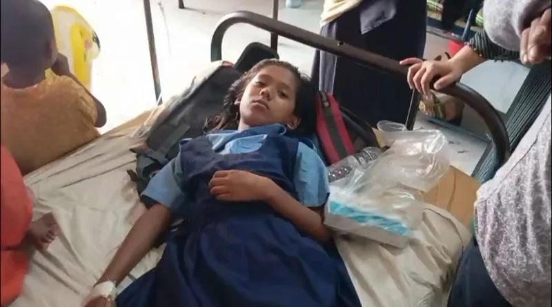 মাদারীপুরে বিনামূল্যে টিফিনের খাবার খেয়ে ২০ শিক্ষার্থী অসুস্থ